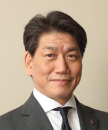 贄　正基（副会長）